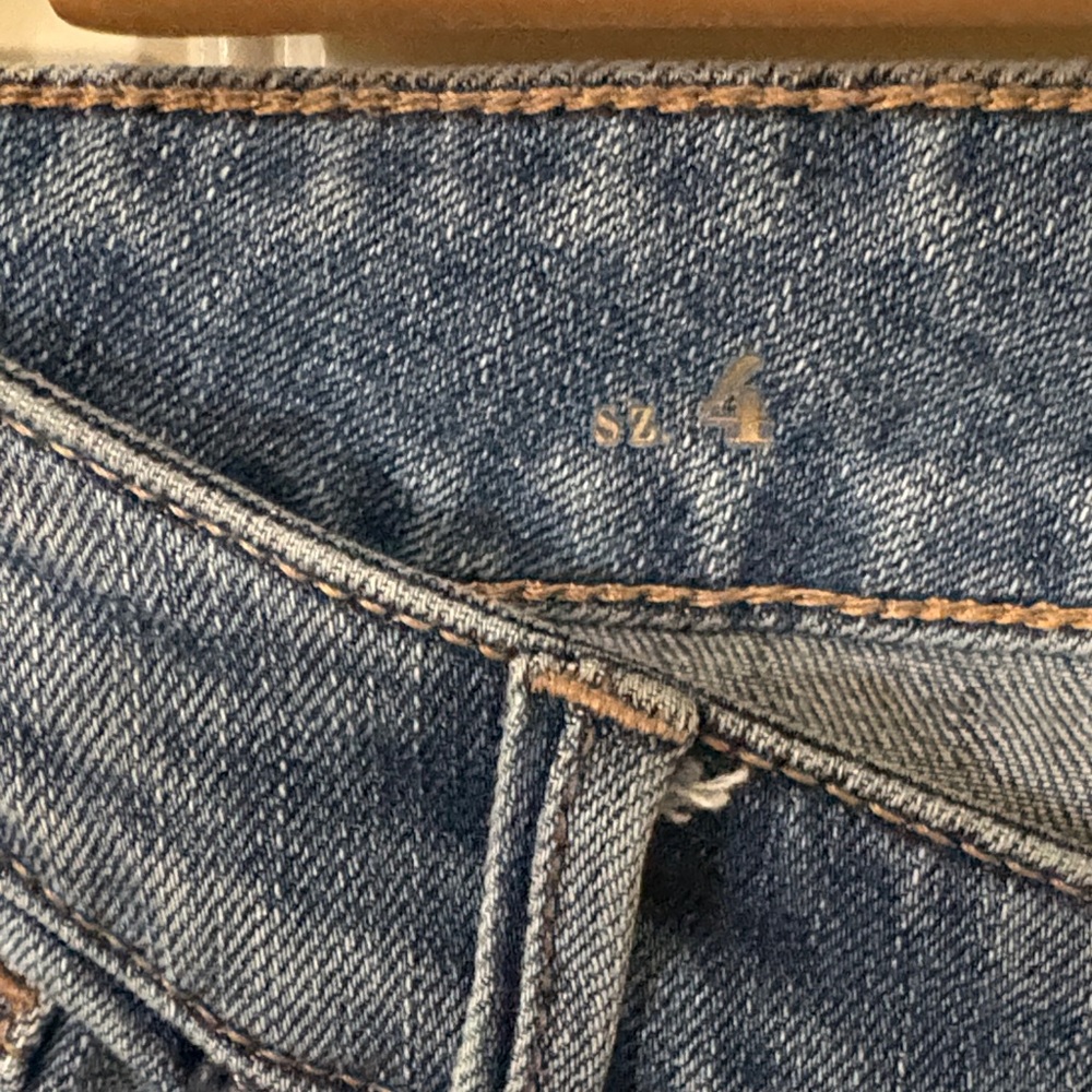 White House Black Market Women's Jeans - Picture 8 of 15